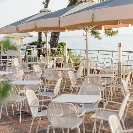 Akti Taygetos - Conference